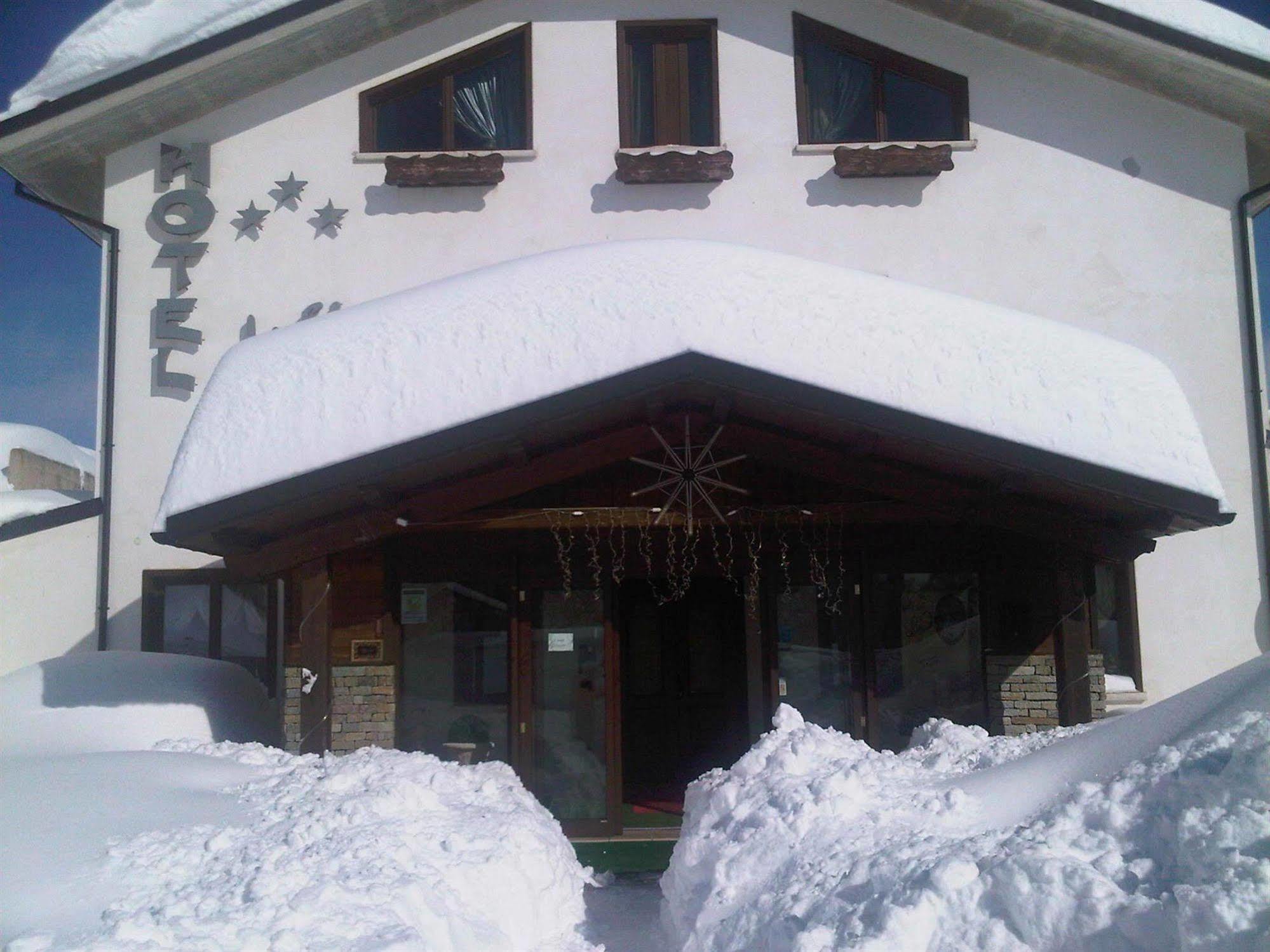 Hotel Lusi Roccaraso Εξωτερικό φωτογραφία