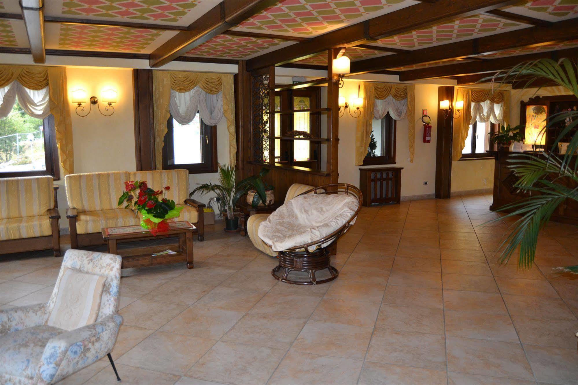 Hotel Lusi Roccaraso Εξωτερικό φωτογραφία